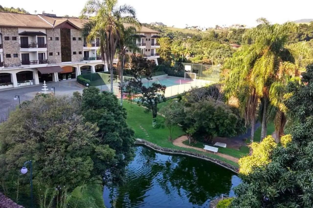 Piemonte Flat * Serra Negra (Sao Paulo)